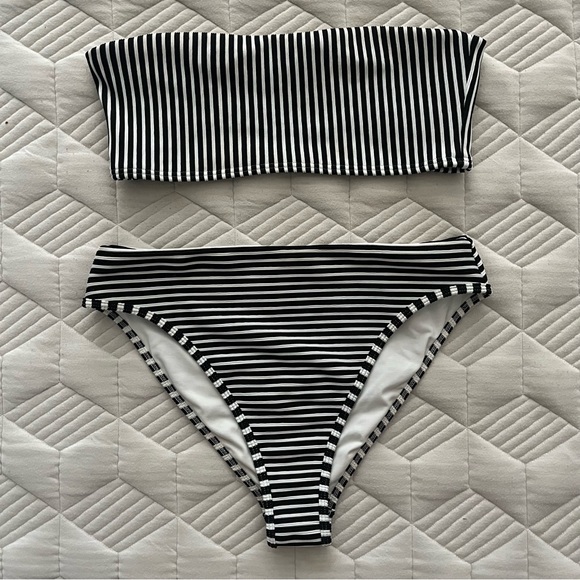 L Space Pierre ribbed striped high waisted bikini - Picture 3 of 4